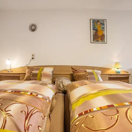 Gospodarstwo agroturystyczne Beim Blitz Ehemals Haus Maier *